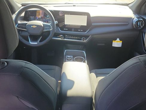 Used 2026 Chevrolet Equinox LT image 17