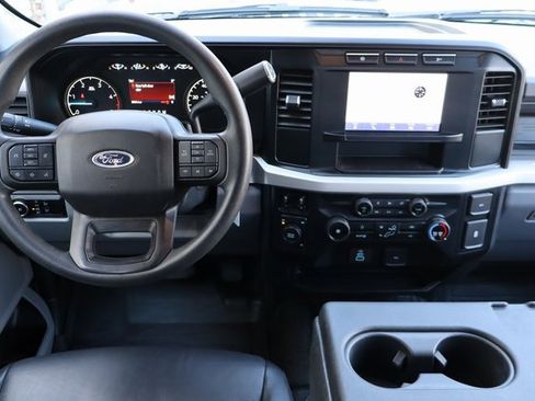 Used 2023 Ford F450 XL w/ Snow Plow/Camper Package image 5