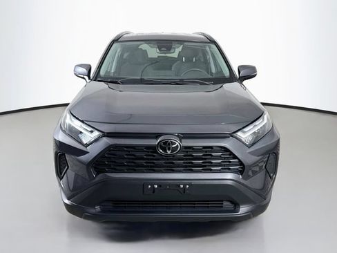 Used 2024 Toyota RAV4 XLE AWD/4WD image 2