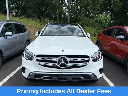 Used 2021 Mercedes-Benz GLC 300 4MATIC image 2
