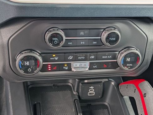 New 2026 Ford Bronco Heritage Edition image 37