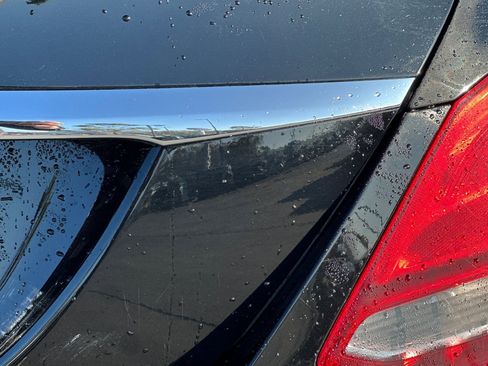 Used 2016 Mercedes-Benz C 300 4MATIC Sedan image 31