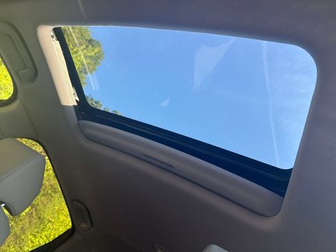 Used 2017 Honda CR-V EX-L image 18