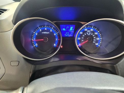 Used 2015 Hyundai Tucson Limited FWD image 23