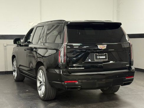 Used 2025 Cadillac Escalade Sport Platinum AWD/4WD image 8