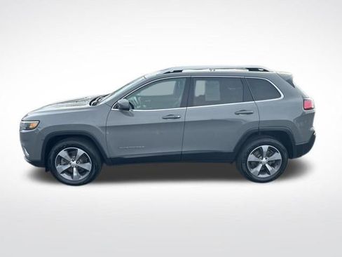 Used 2019 Jeep Cherokee Limited image 2