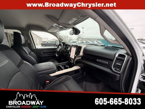 Used 2024 RAM 3500 Laramie image 10