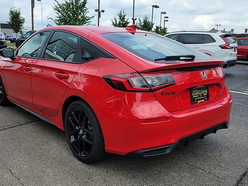 Used 2026 Honda Civic Sport image 3