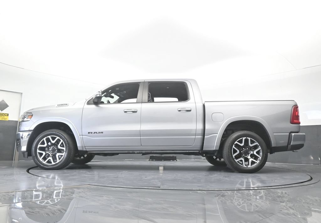 Used 2025 RAM 1500 Laramie AWD/4WD image 65