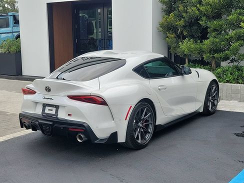 Used 2026 Toyota Supra Premium w/ Driver Assist Package RWD image 4