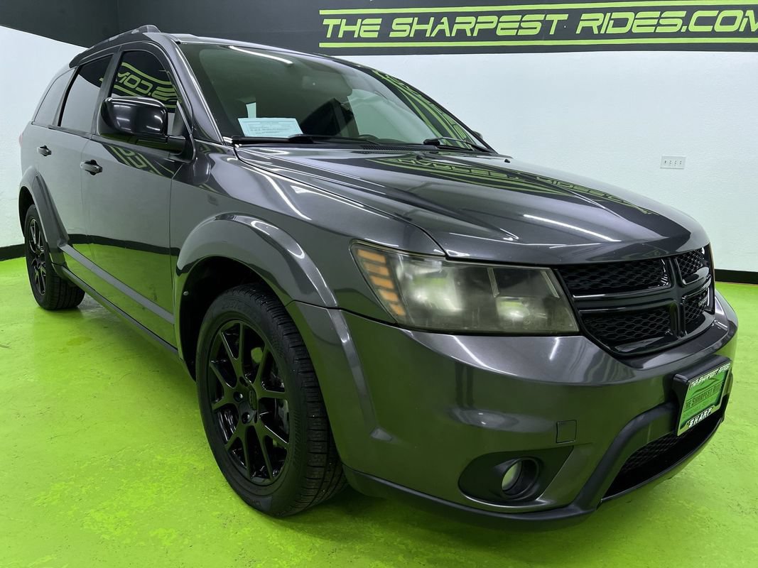 Used 2017 Dodge Journey SXT w/ Premium Group FWD image 2