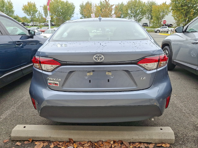 Used 2026 Toyota Corolla LE FWD image 5