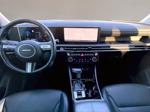 Used 2025 Hyundai Tucson SEL image 16