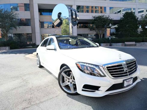 Used 2015 Mercedes-Benz S 550 Sedan image 2