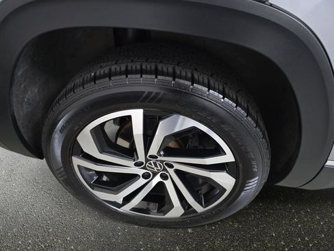 Used 2021 Volkswagen Atlas SEL Premium AWD/4WD image 32