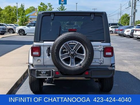Used 2021 Jeep Wrangler Unlimited Sahara AWD/4WD image 6