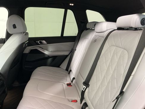 Certified 2025 BMW X5 sDrive40i w/ M Sport Package image 26