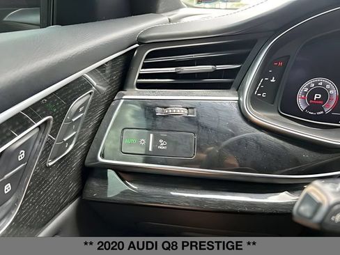 Used 2020 Audi Q8 Prestige AWD/4WD image 27