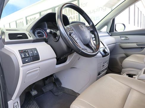 Used 2016 Honda Odyssey EX-L image 39