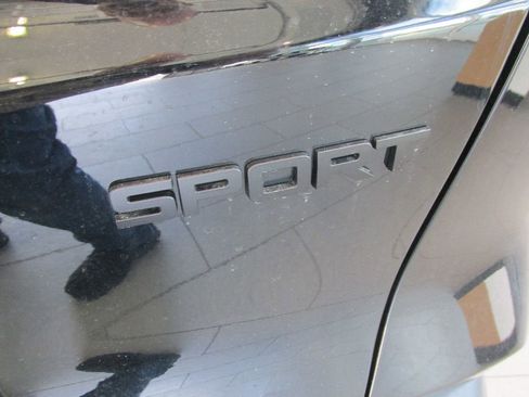 Used 2025 Honda CR-V Sport image 11