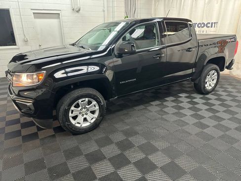 Used 2022 Chevrolet Colorado LT w/ LT Convenience Package AWD/4WD image 5