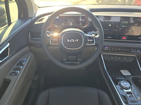 New 2026 Kia Carnival EX FWD image 14