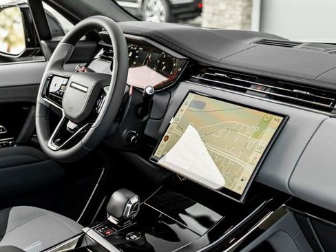New 2026 Land Rover Range Rover Sport SV image 35