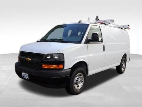 New 2025 Chevrolet Express 2500 w/ Communications Package image 12