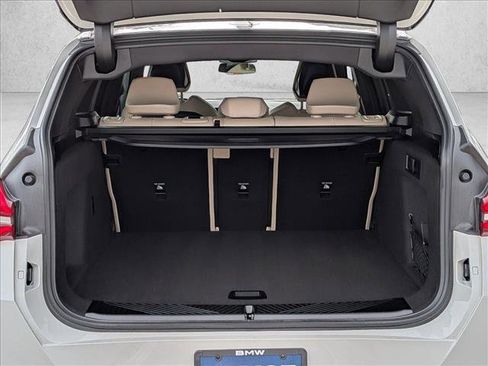 Used 2025 BMW X3 xDrive30i w/ Premium Package image 6