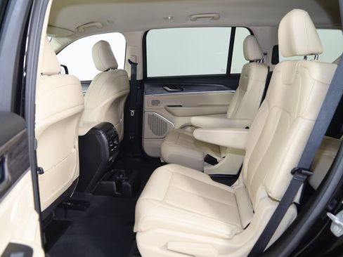 Used 2022 Jeep Grand Cherokee L Limited image 72