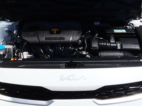 Used 2023 Kia Forte LXS w/ LXS Technology Package image 53