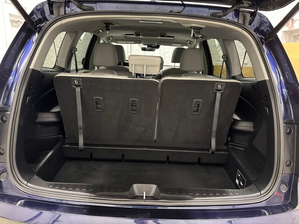 Used 2022 Honda Pilot Touring image 35