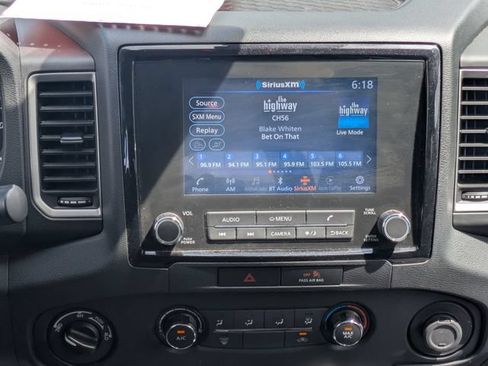 Used 2022 Nissan Frontier SV w/ Technology Package AWD/4WD image 18