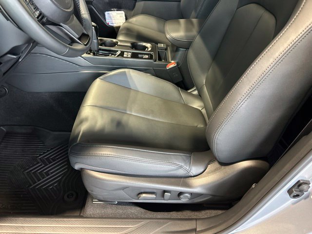 Used 2026 Subaru Outback Premium AWD/4WD image 38