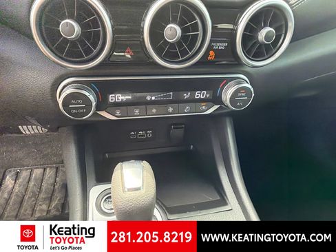 Used 2021 Nissan Sentra SV FWD image 20