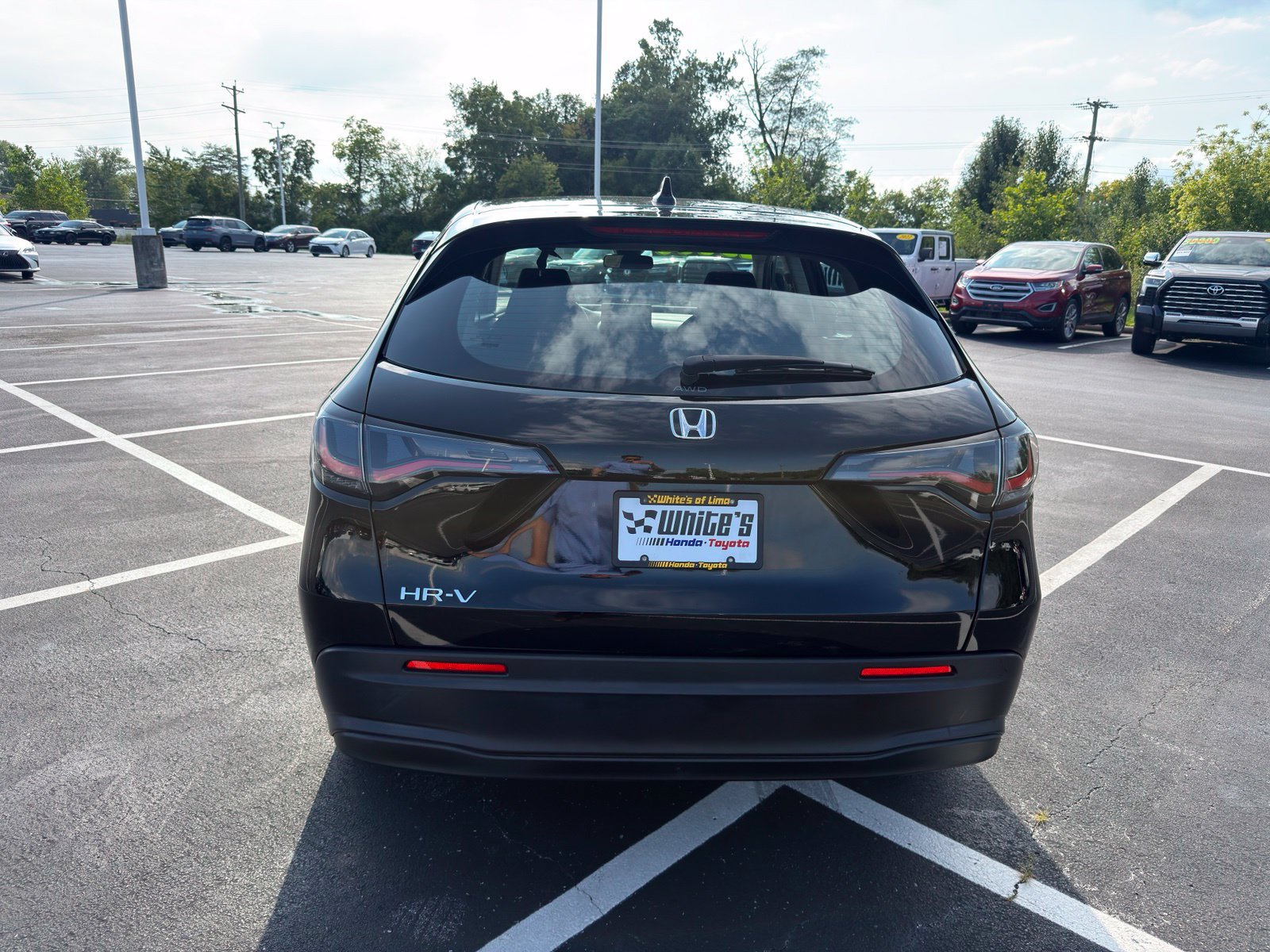 Used 2024 Honda HR-V LX image 4