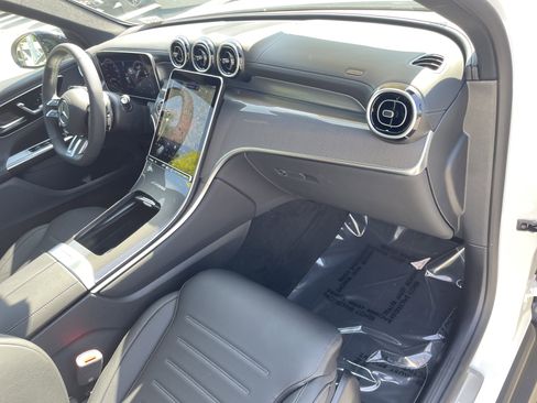 New 2026 Mercedes-Benz GLC 43 AMG 4MATIC image 42