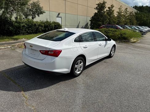 Used 2024 Chevrolet Malibu LT FWD image 4