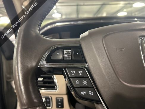 Used 2023 Lincoln Navigator L Reserve image 12