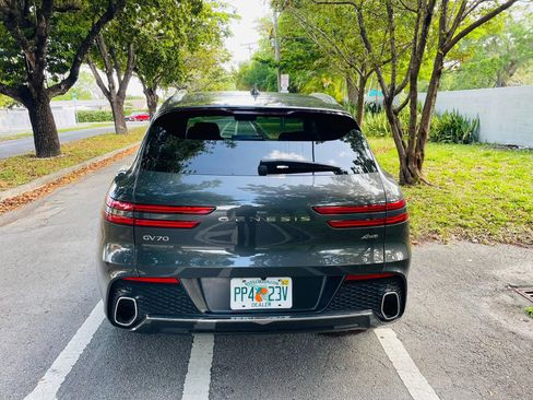 Used 2025 Genesis GV70 2.5T image 4