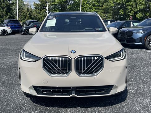 Certified 2025 BMW X3 xDrive30 w/ Premium Package AWD/4WD image 2