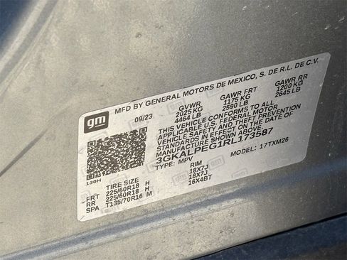 Used 2024 GMC Terrain SLT image 10