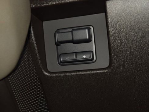 Used 2023 Chevrolet Colorado ZR2 w/ ZR2 Convenience Package III image 40