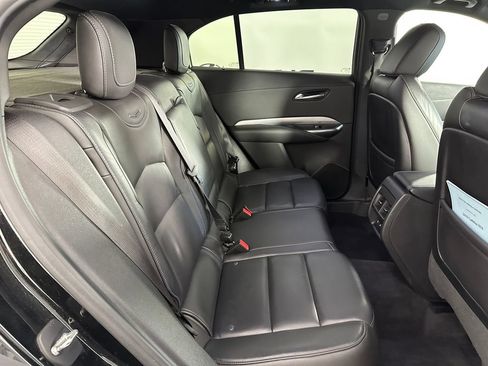 Used 2019 Cadillac XT4 Premium Luxury AWD/4WD image 17