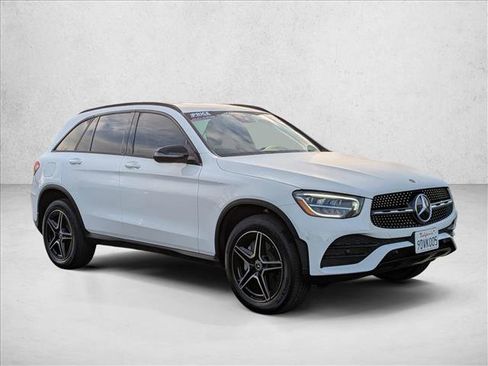 Certified 2022 Mercedes-Benz GLC 300 4MATIC image 3