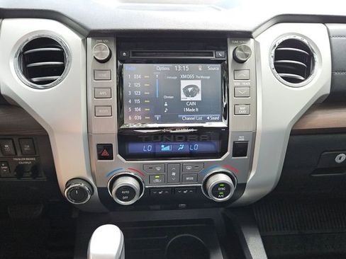 Used 2018 Toyota Tundra Limited AWD/4WD image 19