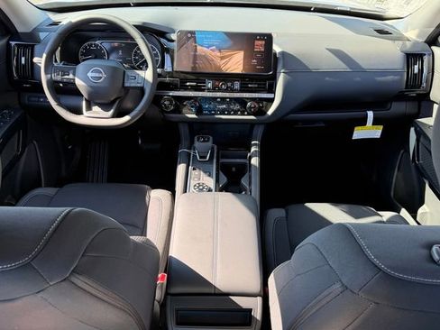 New 2026 Nissan Pathfinder SV AWD/4WD image 21