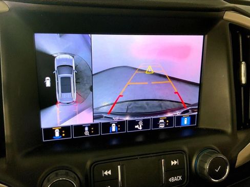 Used 2023 GMC Terrain Denali w/ Denali Premium Package image 21