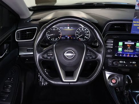 Used 2023 Nissan Maxima SV w/ Floor Mat Group FWD image 18