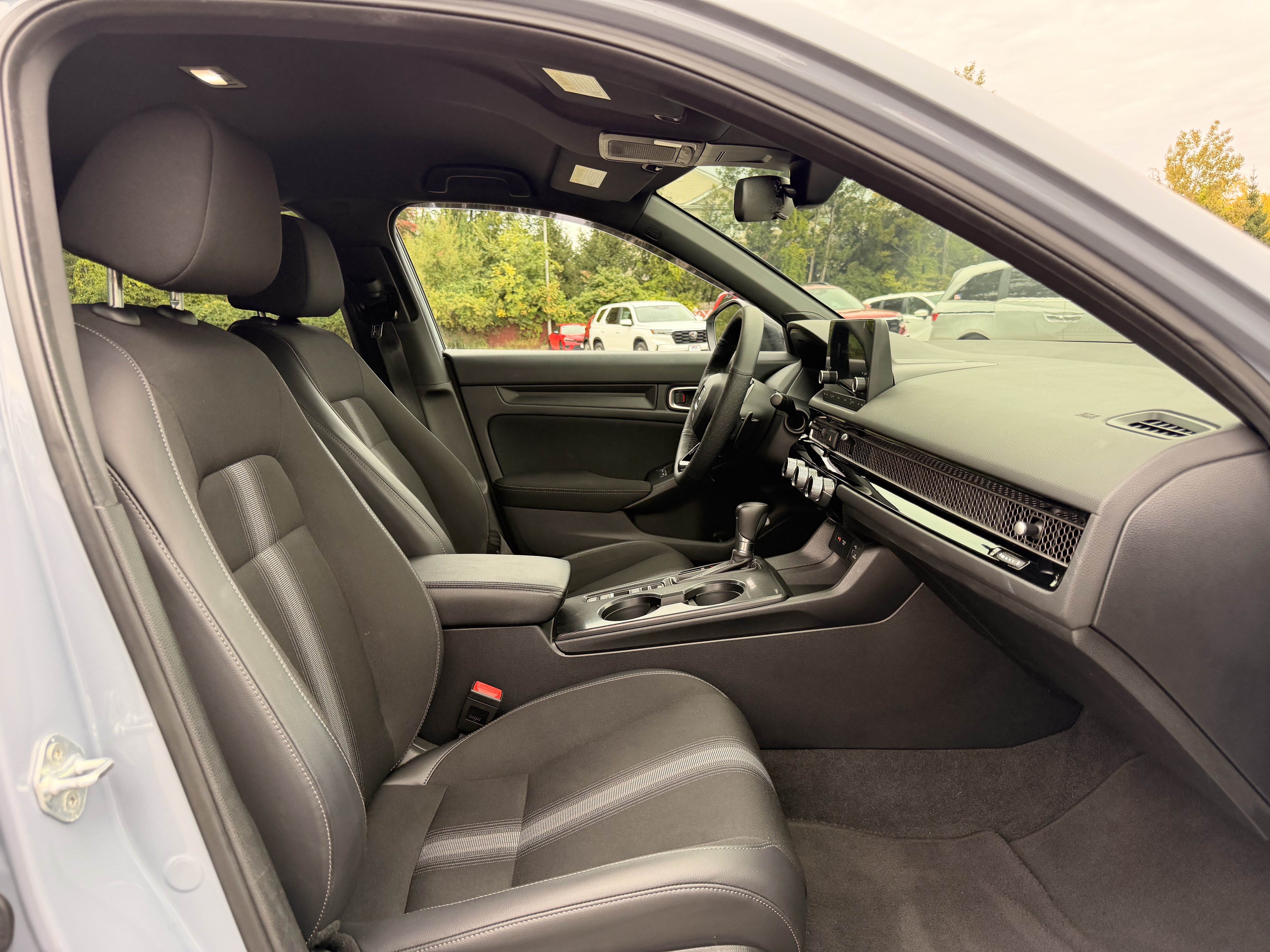 Used 2023 Honda Civic Sport image 15